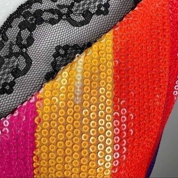 Olivia Ruben womens Rainbow Stripe Sequin Sleeveless Top size 8 - Picture 10 of 12